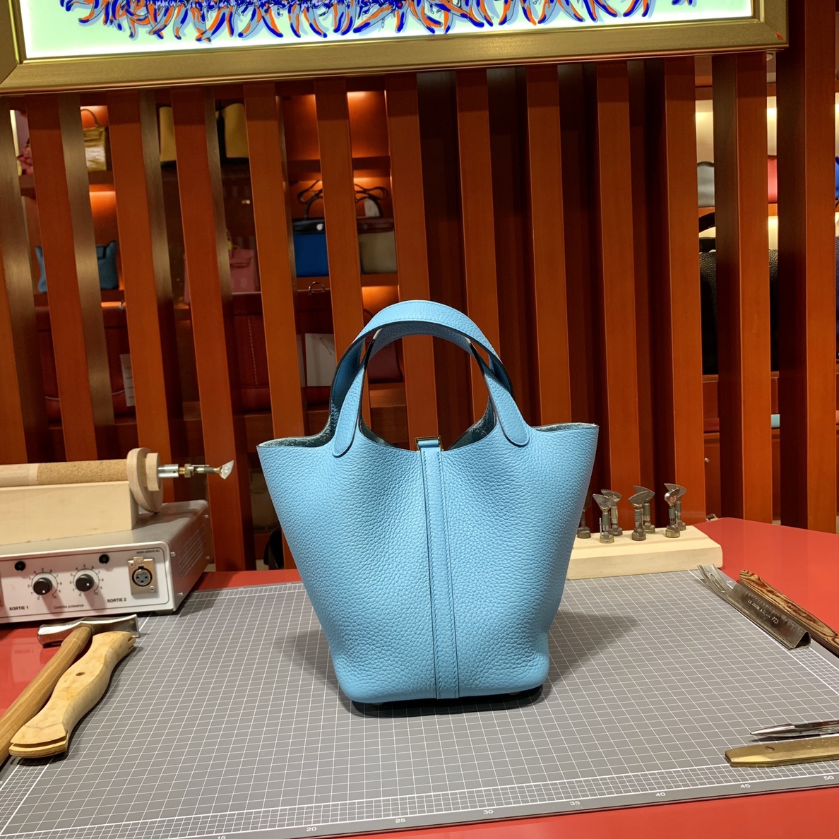 现货 爱马仕菜篮子包 Hermes Picotin Lock18CM P3北方蓝Togo小牛皮 银扣