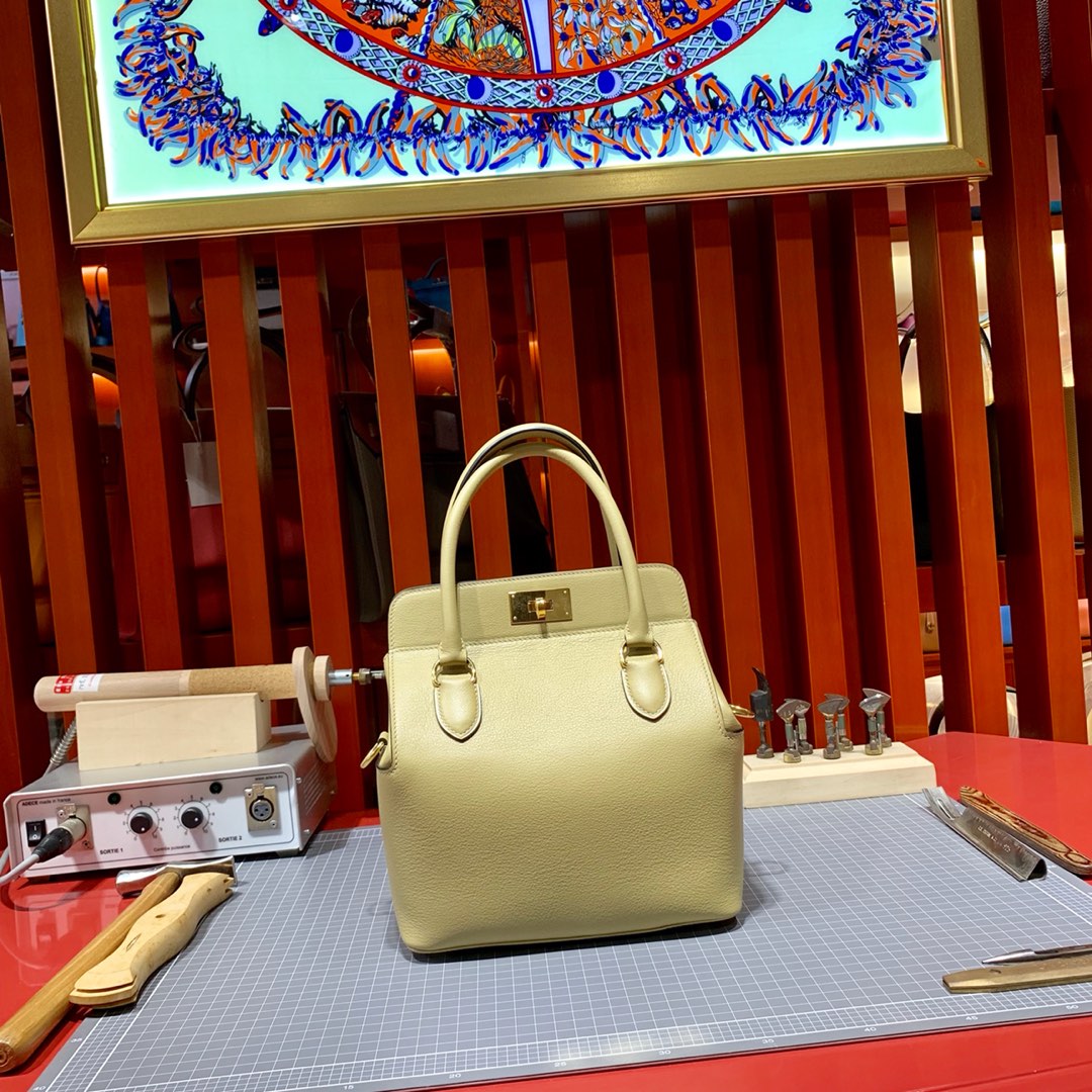 Hermes Toolbox 20CM 爱马仕进口Swift牛皮蜡线手缝工具包盒子包 风衣灰