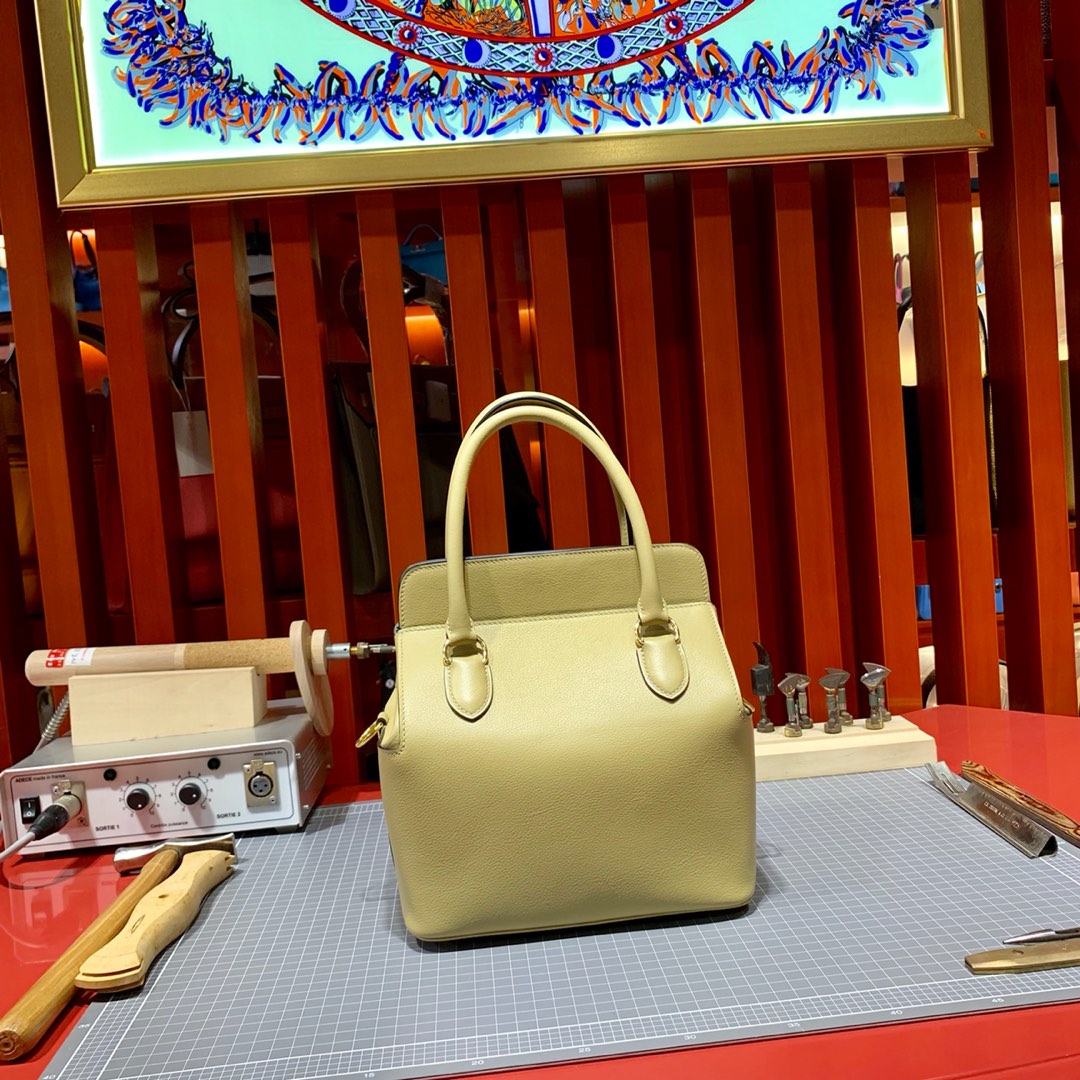 Hermes Toolbox 20CM 爱马仕进口Swift牛皮蜡线手缝工具包盒子包 风衣灰