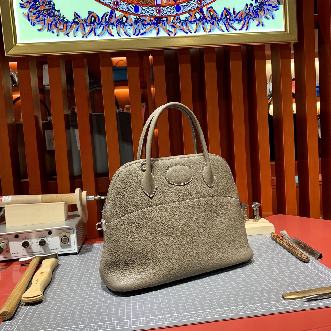 爱马仕保龄球包价格 Hermes Bolide31CM 大象灰原厂荔枝纹牛皮 银扣
