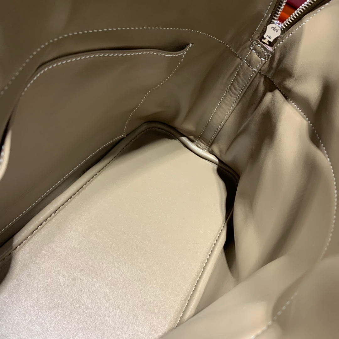 爱马仕保龄球包价格 Hermes Bolide31CM 大象灰原厂荔枝纹牛皮 银扣