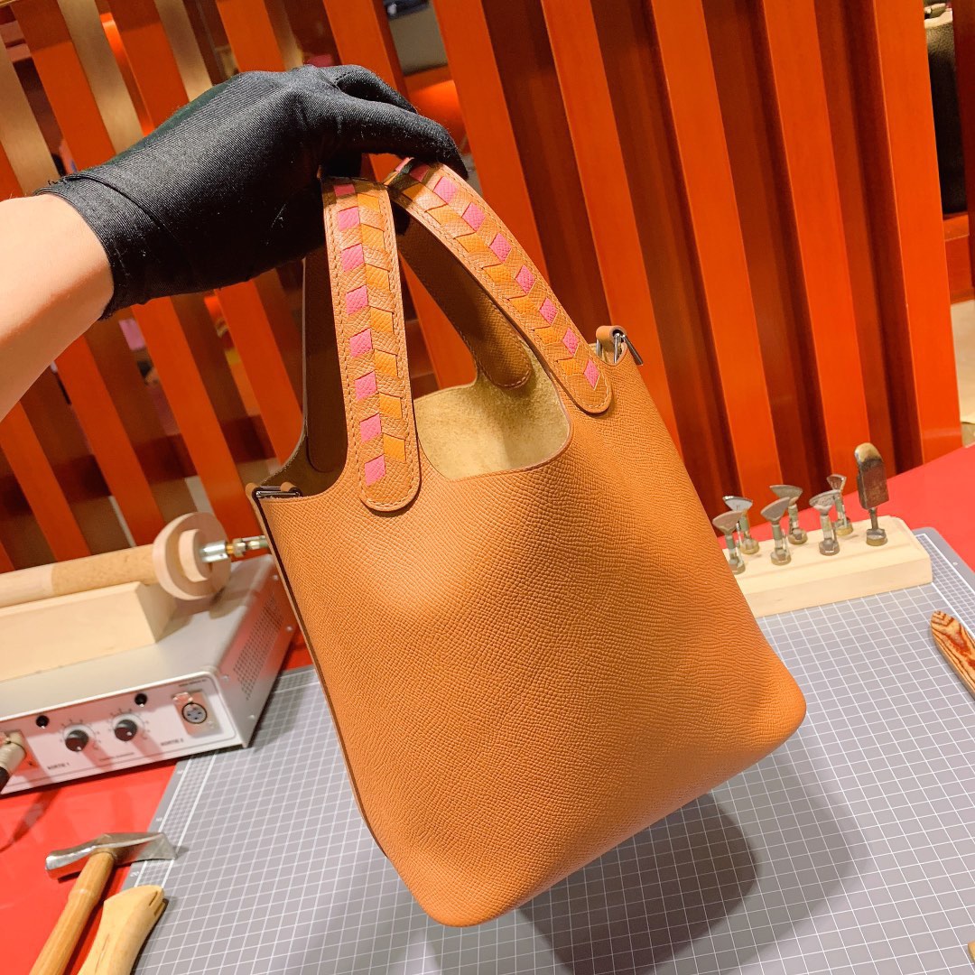 Hermes Picotin18CM 爱马仕Epsom皮水桶包编织手柄 土黄色 银扣