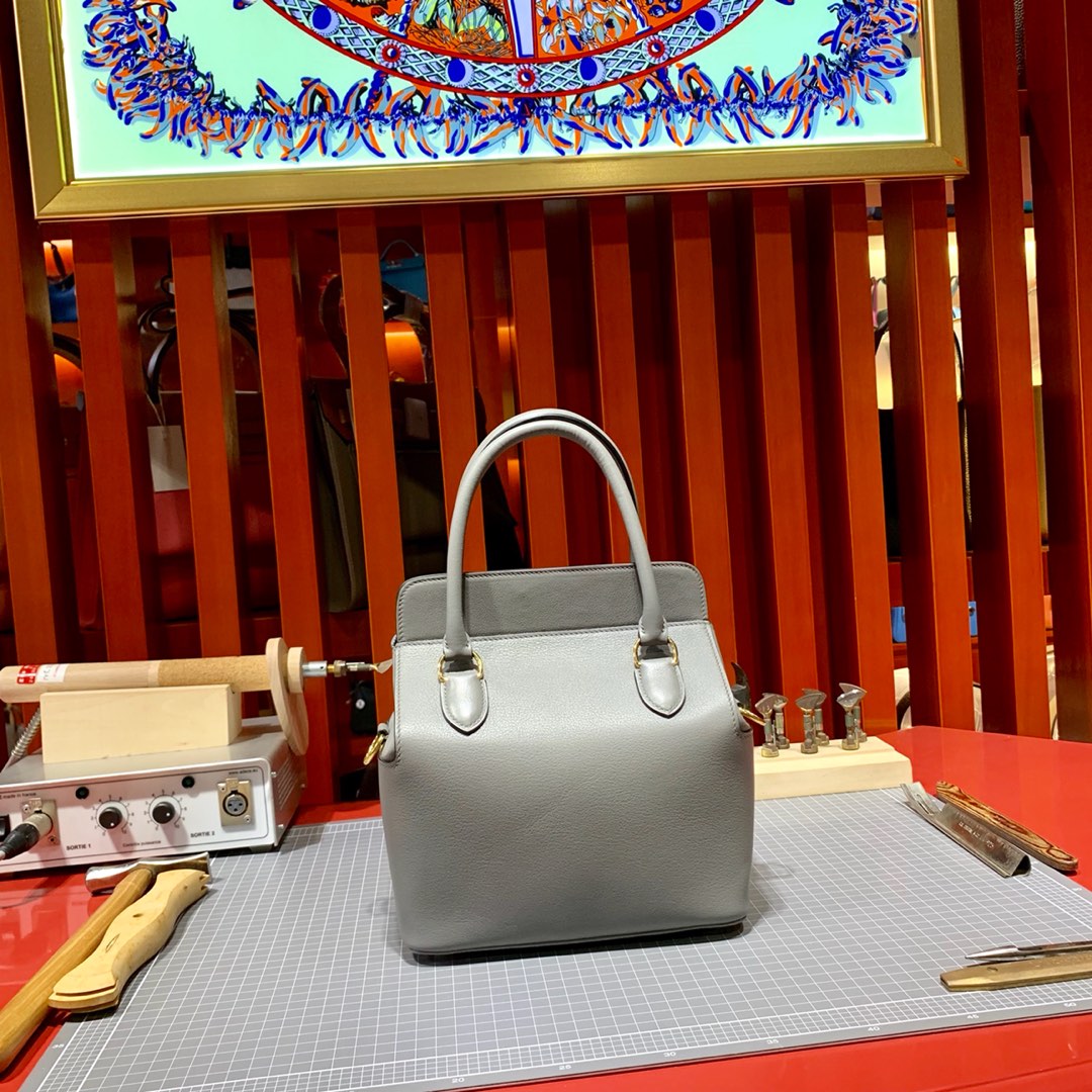 Hermes Toolbox20cm 爱马仕锡器灰进口Swift牛皮牛奶包盒子包 金扣