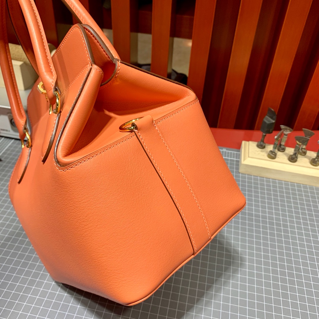 Hermes女包价格 爱马仕进口Swift牛皮工具包盒子包Toolbox20cm 金扣