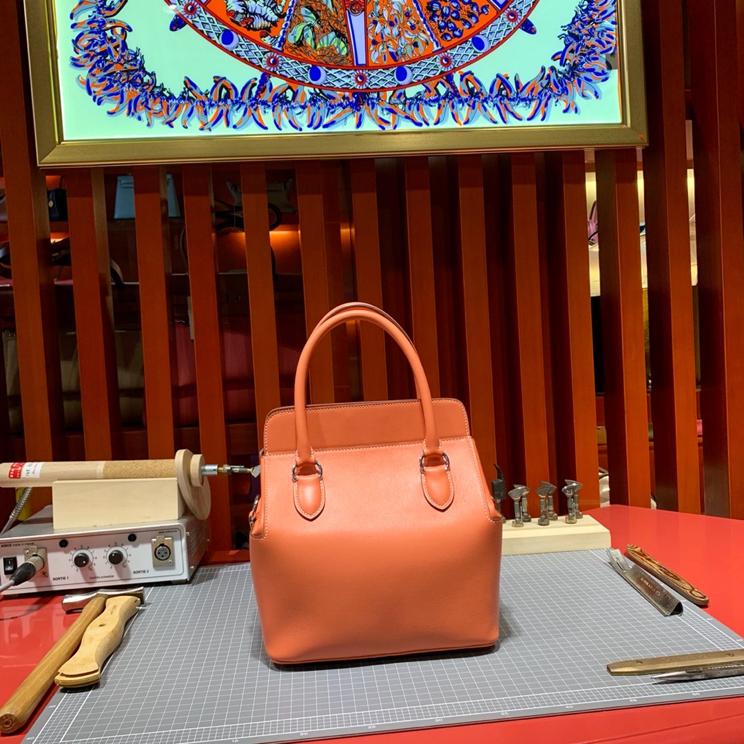 Hermes经典女包 爱马仕Swift皮牛奶包toolbox20cm 龙虾粉 金银扣