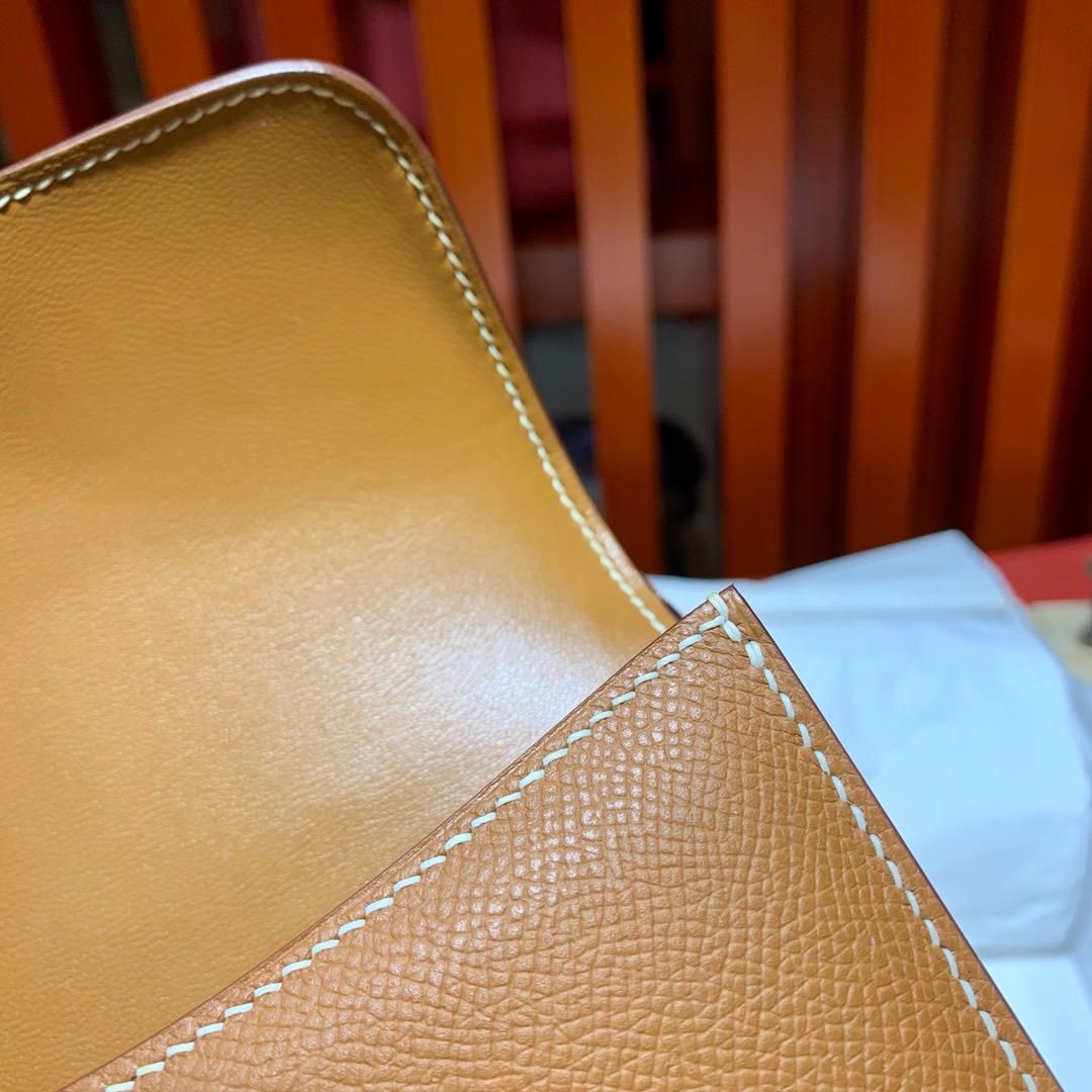 Hermes Mini Constance14CM 爱马仕土黄色Epsom牛皮迷你康斯坦包 金扣