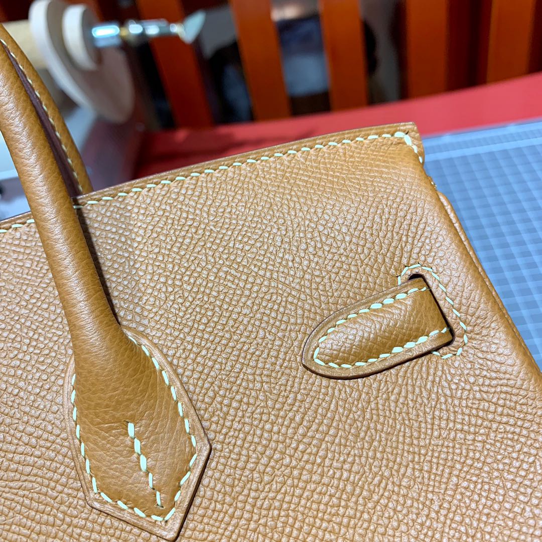 Hermes包包官网 爱马仕铂金包Birkin25CM 土黄色手掌纹牛皮 银扣