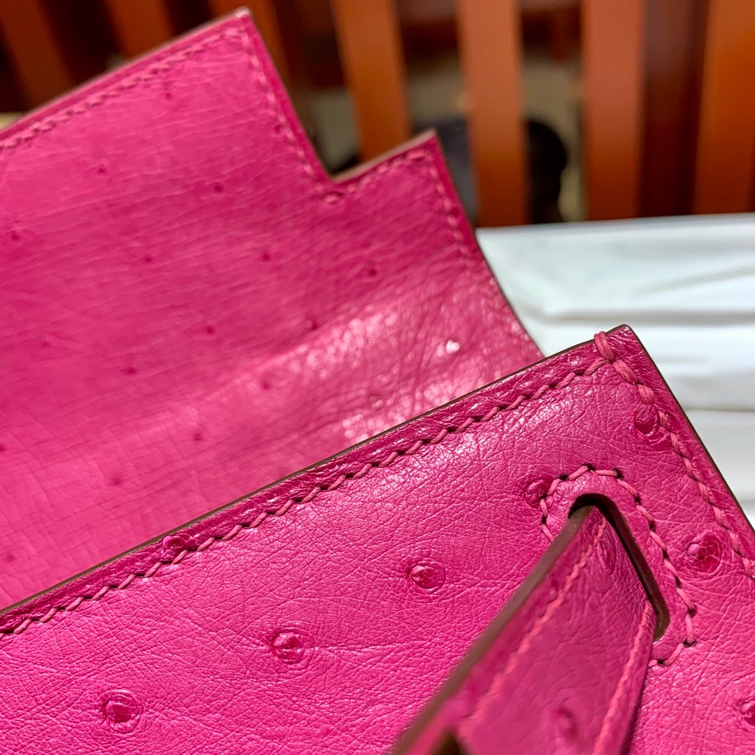Hermes Minikelly22CM 爱马仕玫红色进口鸵鸟皮迷你凯莉包手包 金扣