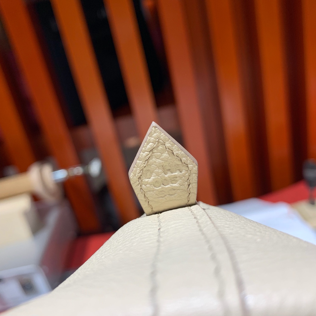 爱马仕迷你保龄球包 Hermes羊毛白Evercolor皮Mini Bolide18CM 银扣