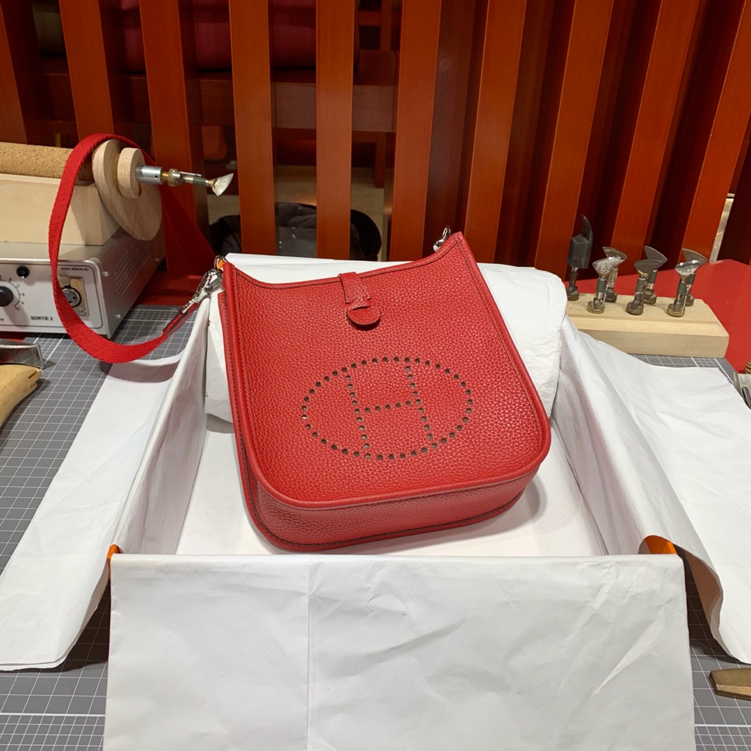 Hermes Mini Evelyne17CM 爱马仕原厂TC牛皮伊芙琳包 爱马仕红 银扣