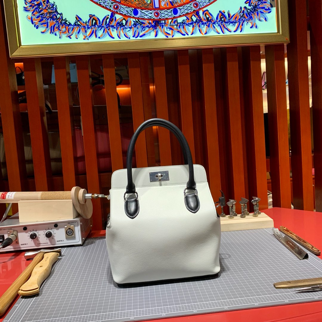 爱马仕拼色牛奶包 Hermes Toolbox20cm 三拼色进口Swift皮 银扣