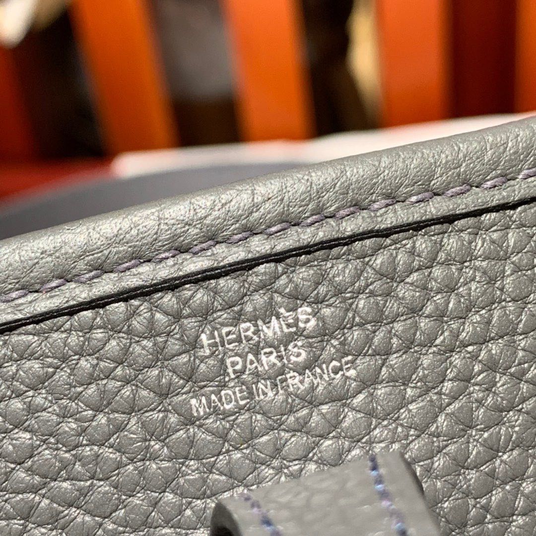 爱马仕迷你伊芙琳包 Hermes Mini Evelyne17CM 石墨灰TC牛皮 银扣