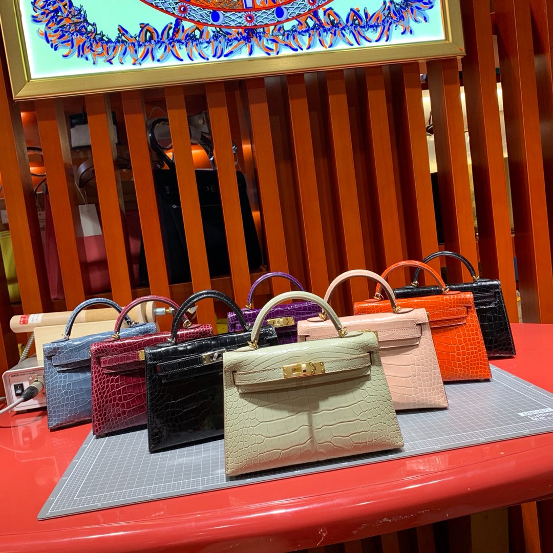 爱马仕迷你凯莉包2代 Hermes Minikelly19CM 葡萄紫亮光鳄鱼皮 金扣