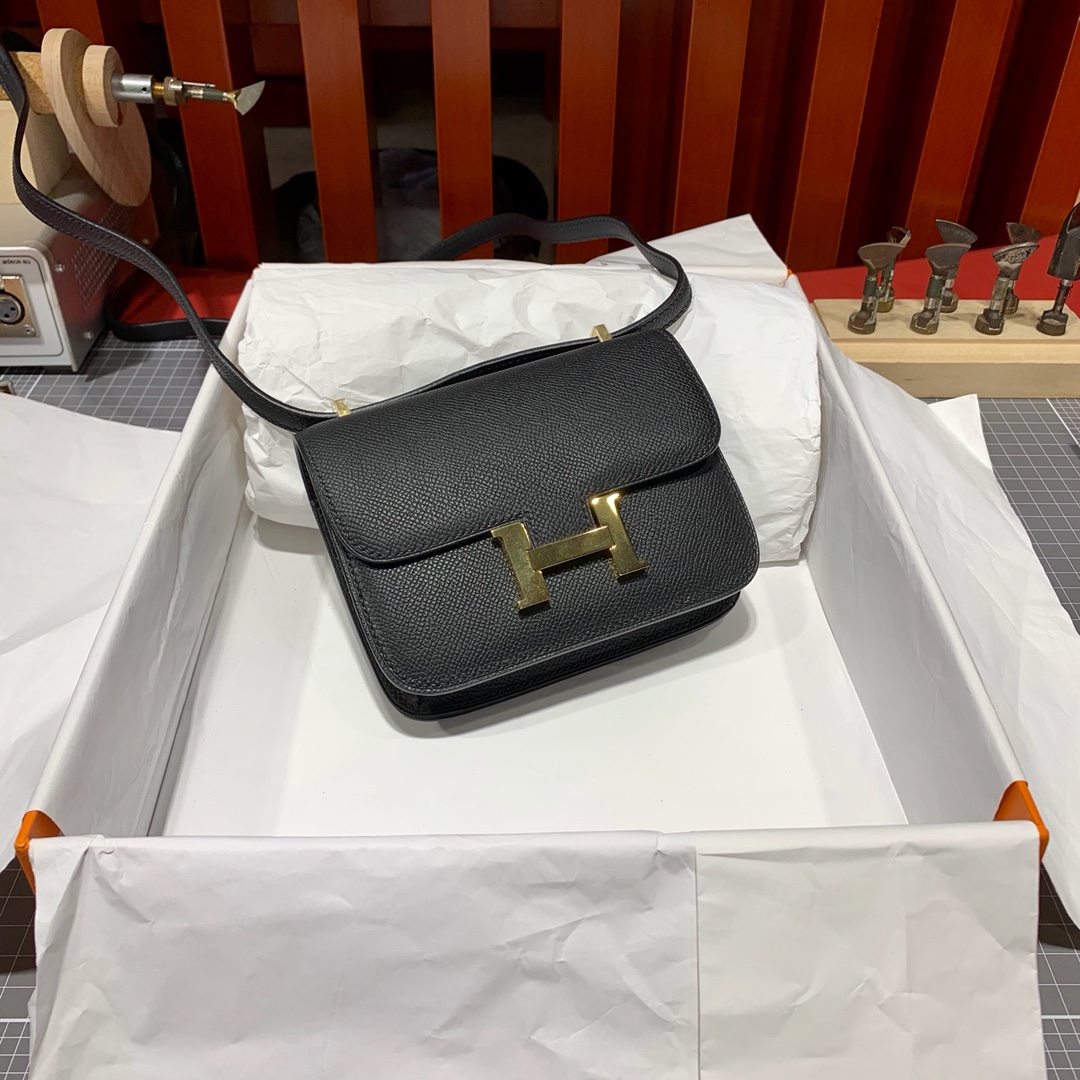 现货 爱马仕迷你康斯坦包 Hermes Mini Constance14CM 黑色Epsom牛皮 金扣