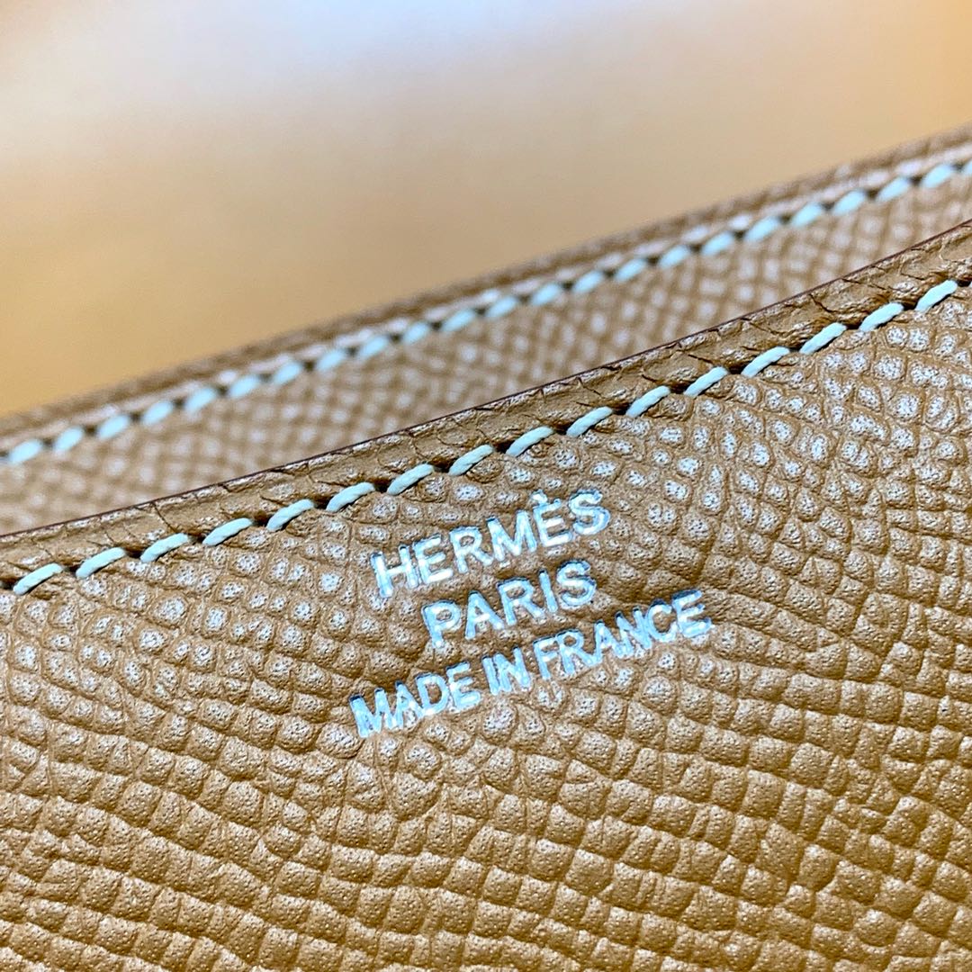 爱马仕空姐包批发 Hermes Constance19CM 土黄色掌纹牛皮 银扣