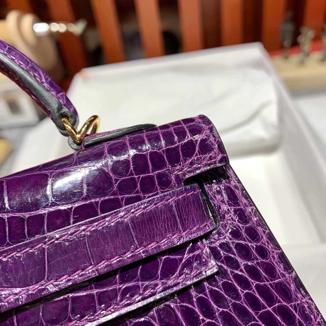 爱马仕迷你凯莉包2代 Hermes Minikelly19CM 葡萄紫亮光鳄鱼皮 金扣