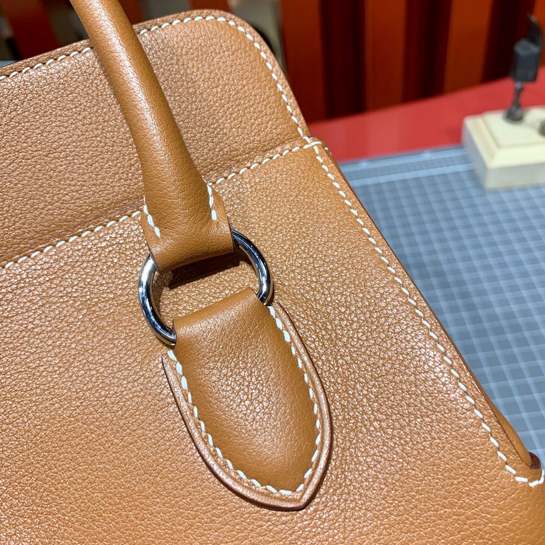 爱马仕牛奶包尺寸 Hermes金棕色进口Swift皮toolbox包包20cm 金银扣