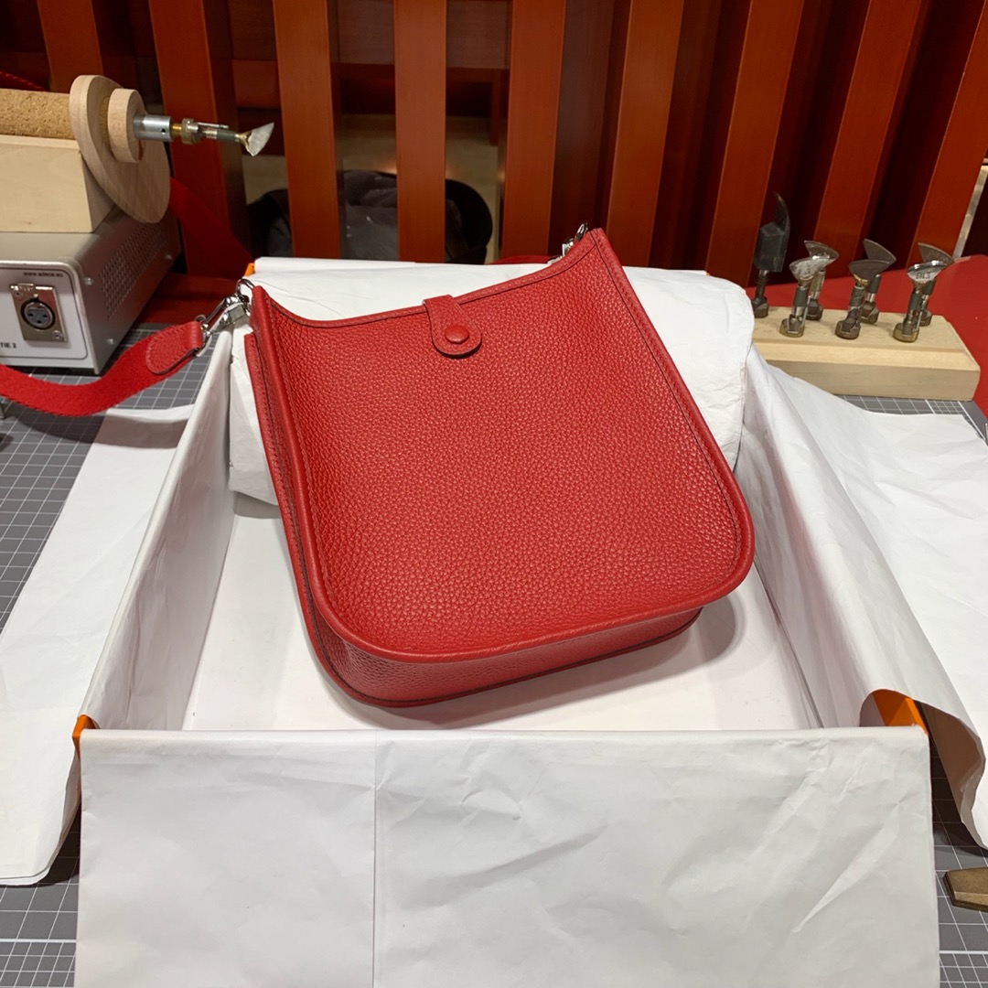 Hermes Mini Evelyne17CM 爱马仕原厂TC牛皮伊芙琳包 爱马仕红 银扣