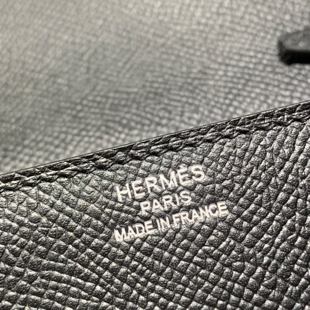 Hermes新款包包 爱马仕89黑色原厂Epsom皮Clic克利奇女包16CM 银扣