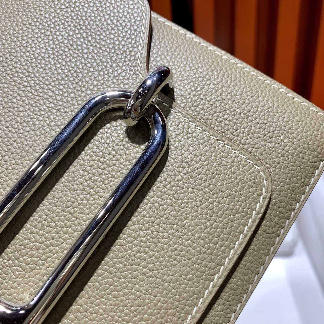 爱马仕猪鼻子包价格 Hermes Roulis24CM 大象灰Evercolor皮 银扣