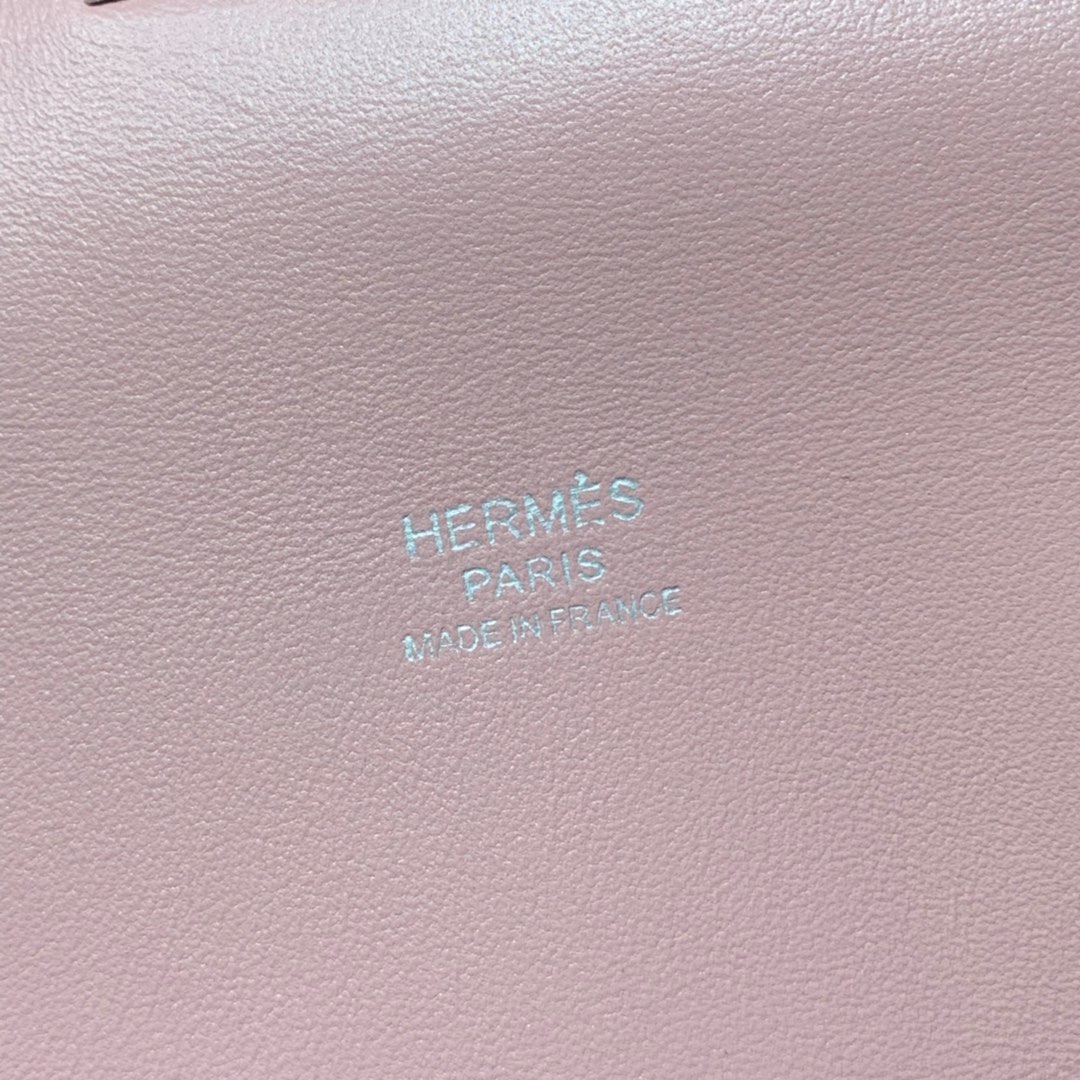 爱马仕牛奶包价格 Hermes Toolbox20cm 鱼头紫swift拼togo皮 银扣
