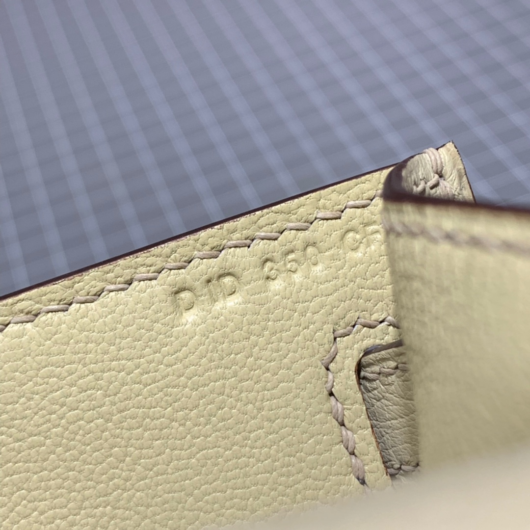 Hermes Minikelly Pochette22cm 爱马仕羊毛白鸵鸟皮迷你凯莉包 金扣