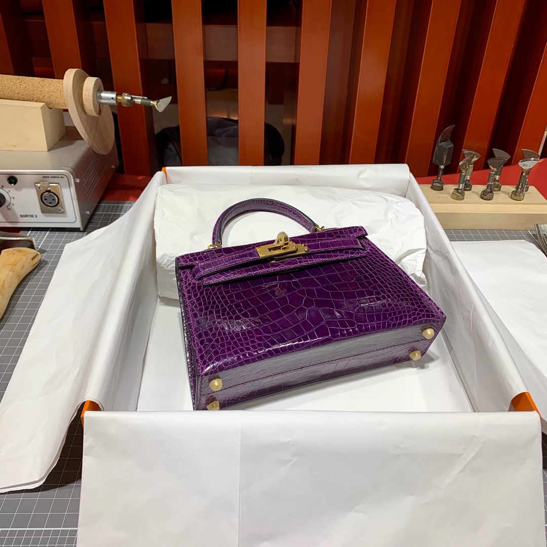 爱马仕迷你凯莉包2代 Hermes Minikelly19CM 葡萄紫亮光鳄鱼皮 金扣