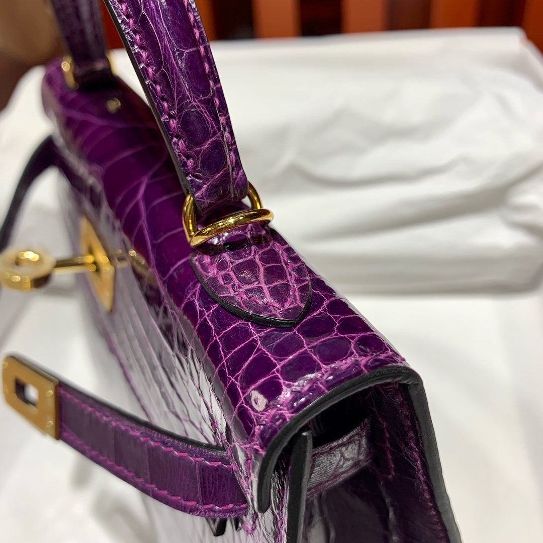 爱马仕迷你凯莉包2代 Hermes Minikelly19CM 葡萄紫亮光鳄鱼皮 金扣