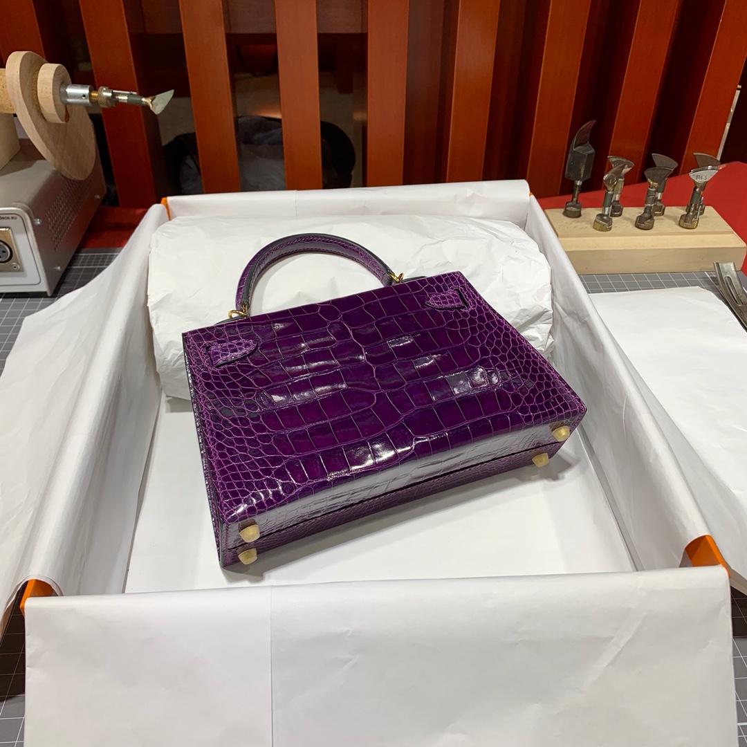 爱马仕迷你凯莉包2代 Hermes Minikelly19CM 葡萄紫亮光鳄鱼皮 金扣