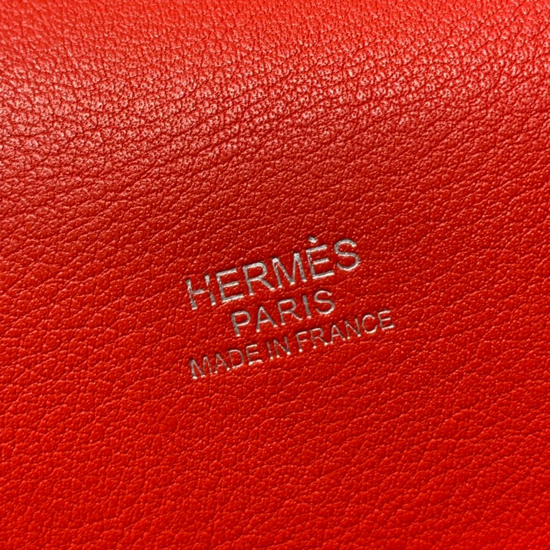 爱马仕包包价格 Hermes Roulis24CM 番茄红原厂Swift皮猪鼻子包 银扣