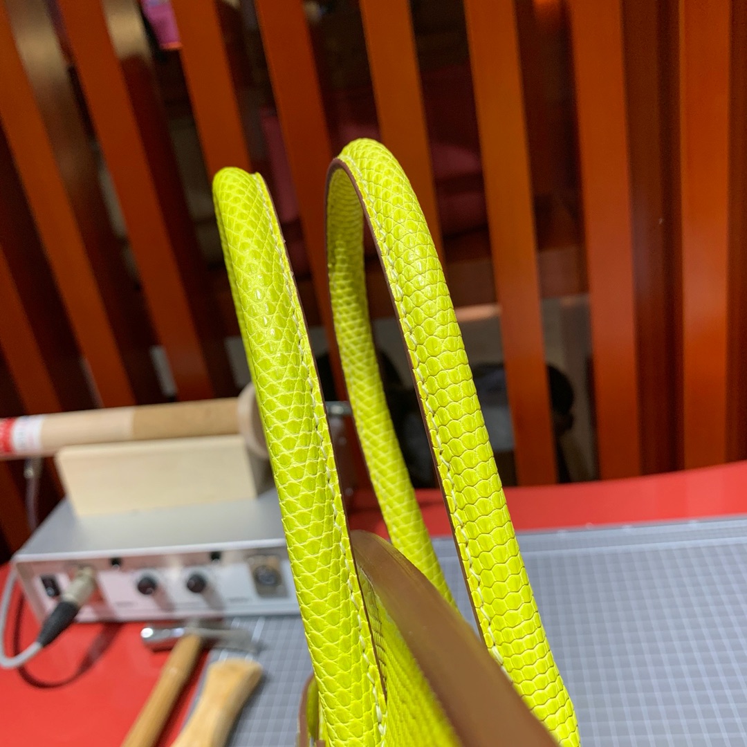 现货 爱马仕铂金包价格 Hermes Birkin30CM 柠檬黄蜥蜴皮 银扣