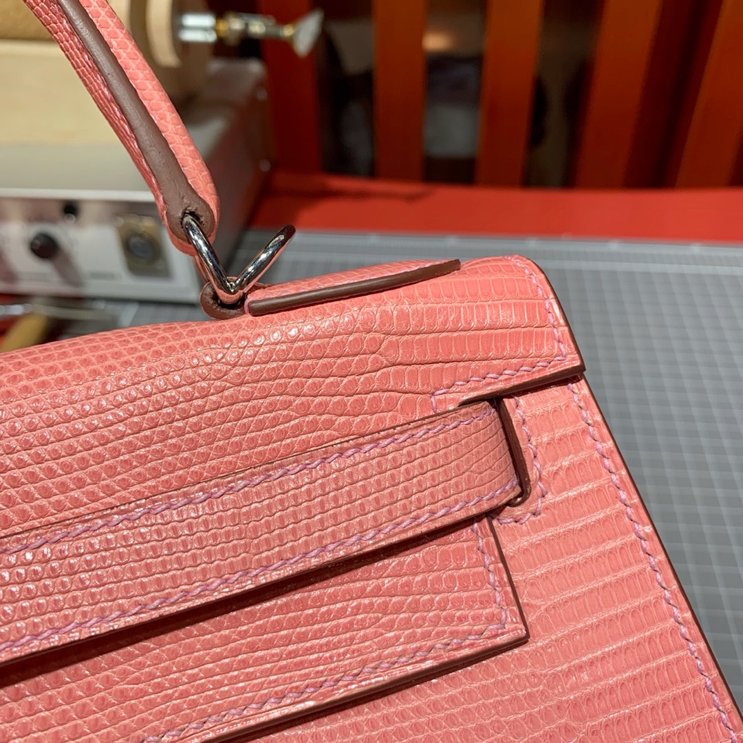 爱马仕蜥蜴皮凯莉包 Hermes Kelly28CM 奶昔粉进口蜥蜴皮 银扣