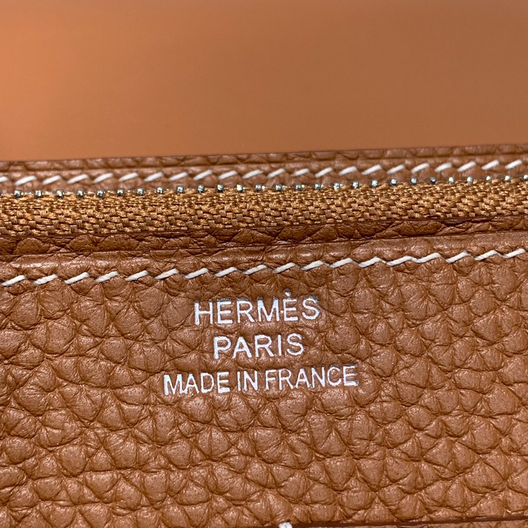 Hermes Dogon 爱马仕土黄色进口Togo牛皮长款钱包护照夹手包 银扣