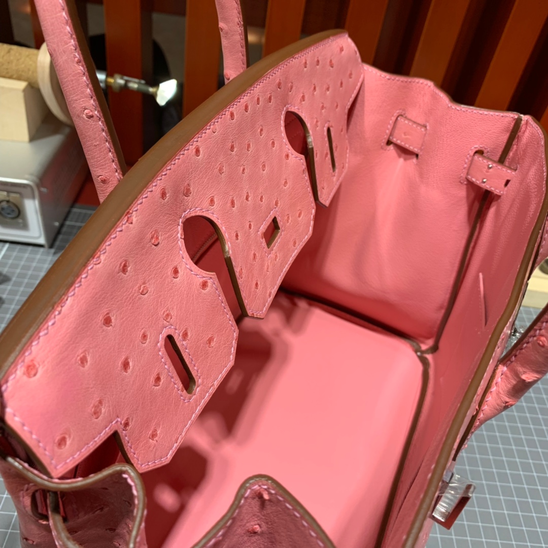 Hermes包包货源 爱马仕顶级KK鸵鸟皮铂金包Birkin30cm 1Q奶昔粉 银扣