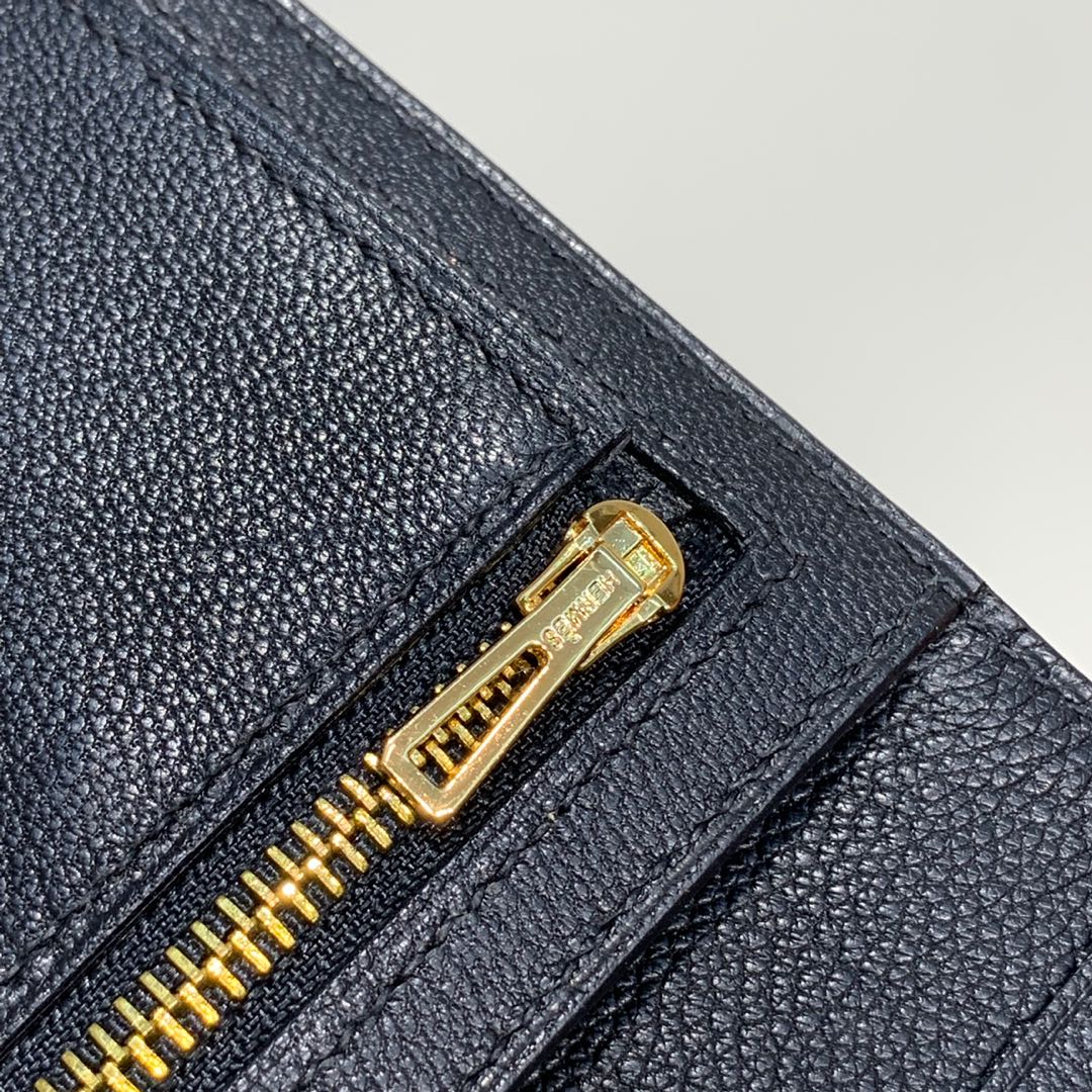 现货 Hermes Bearn Wallet 爱马仕黑色亮面鳄鱼皮短款钱包卡包
