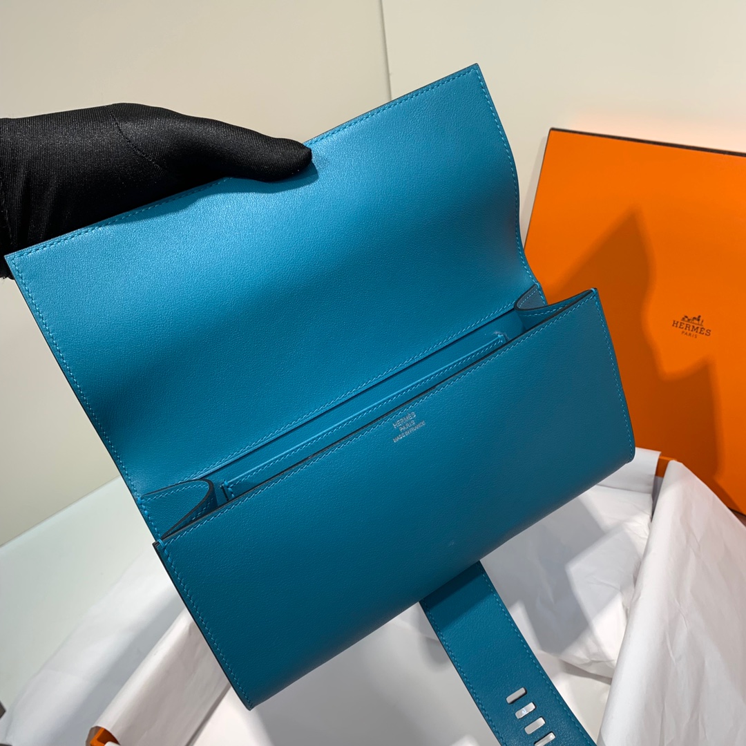 爱马仕新款手包 Hermes Medor Clutch伊滋密尔蓝Swift牛皮CDC扣手包 银扣
