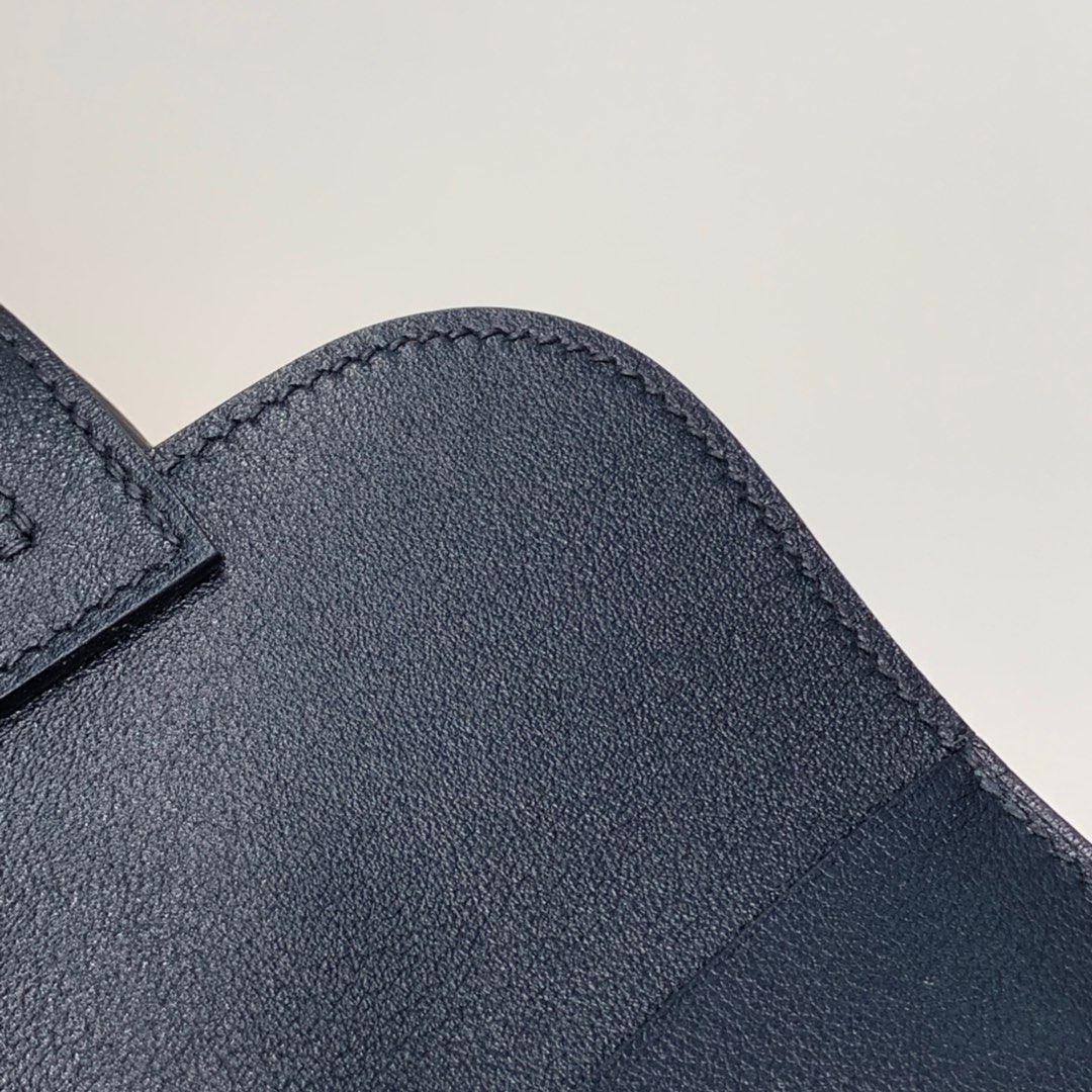 Hermes mini Halzan22CM 爱马仕黑色进口Swift牛皮手提斜挎包包 银扣