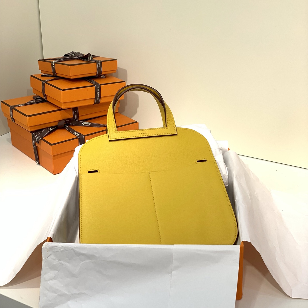 爱马仕新款女包 Hermes琥珀黄进口Swift牛皮mini Halzan22CM手提包