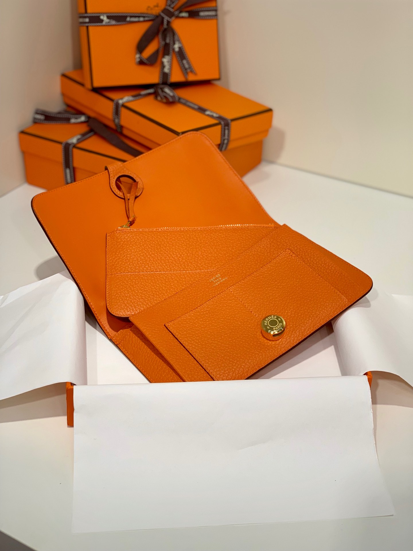 Hermes Dogon护照本 爱马仕橙色Togo牛皮Dogon钱包手包 金扣