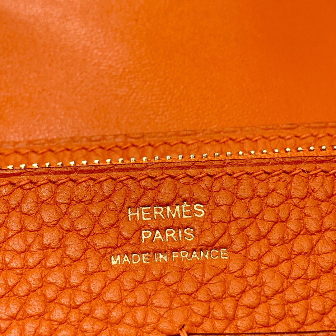 Hermes Dogon护照本 爱马仕橙色Togo牛皮Dogon钱包手包 金扣