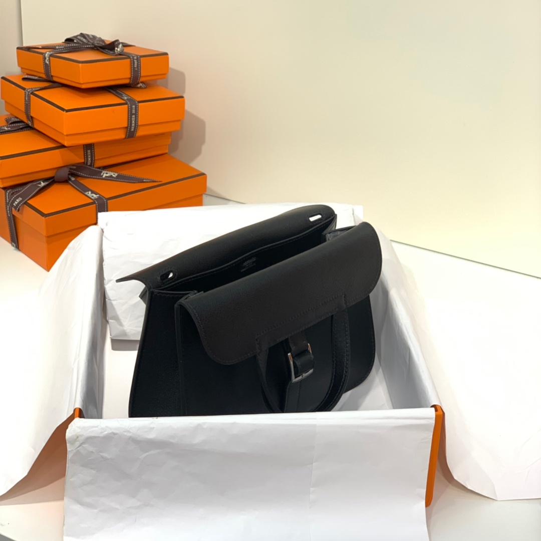 Hermes mini Halzan22CM 爱马仕黑色进口Swift牛皮手提斜挎包包 银扣