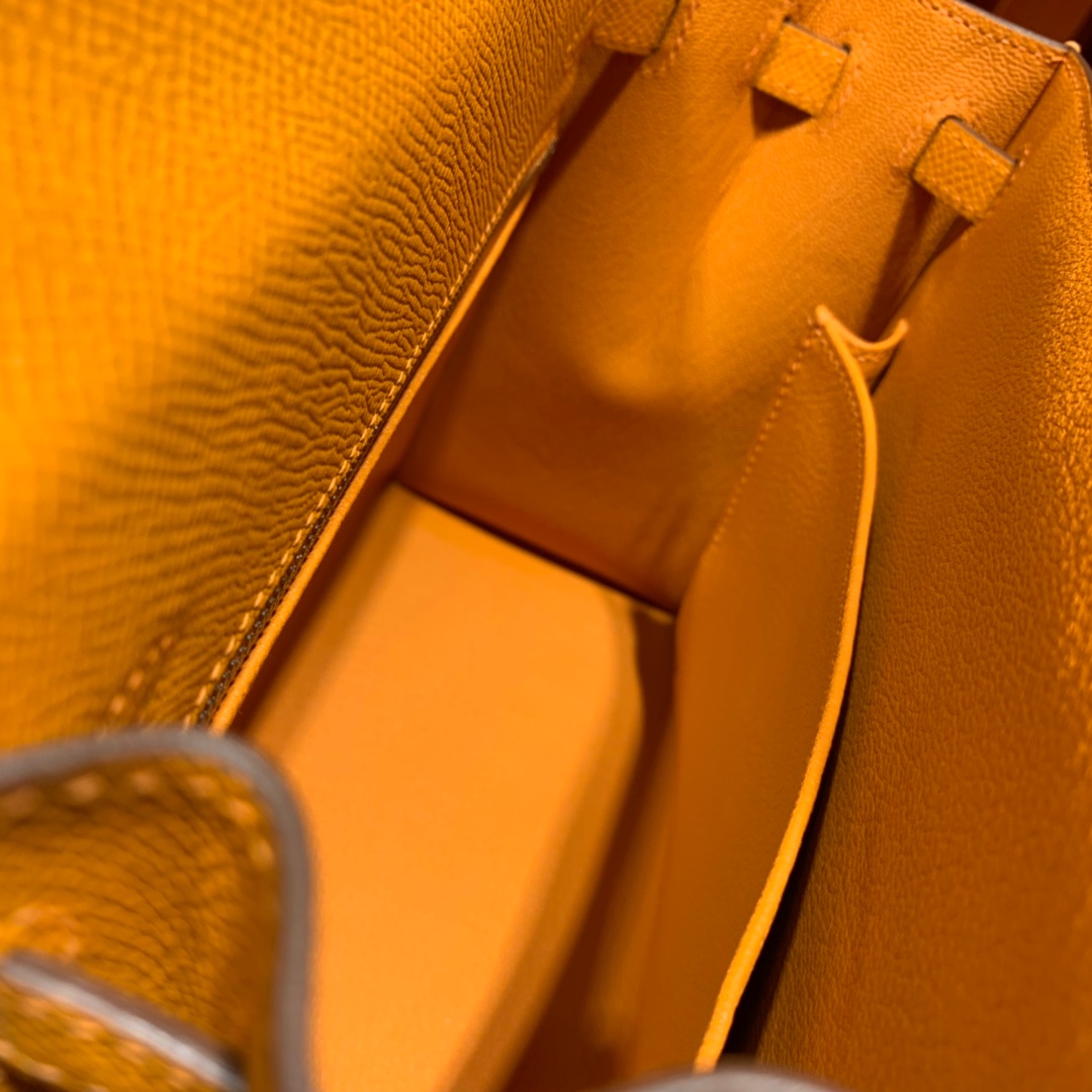 现货 Hermes Kelly25CM 爱马仕i9杏黄色Epsom皮凯莉包 金银扣