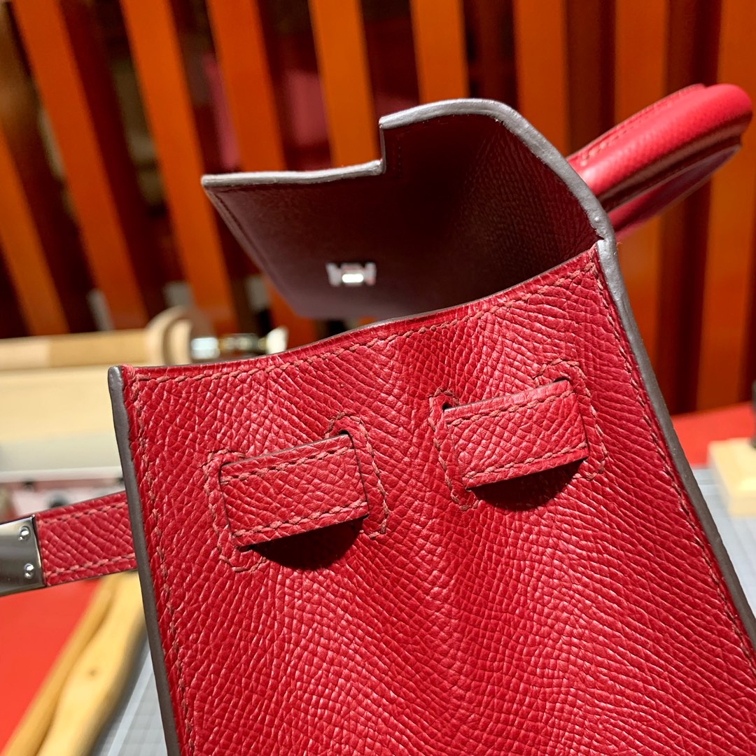 爱马仕Kelly女包 Hermes凯莉包Kelly25CM B5宝石红Epsom皮 金银扣
