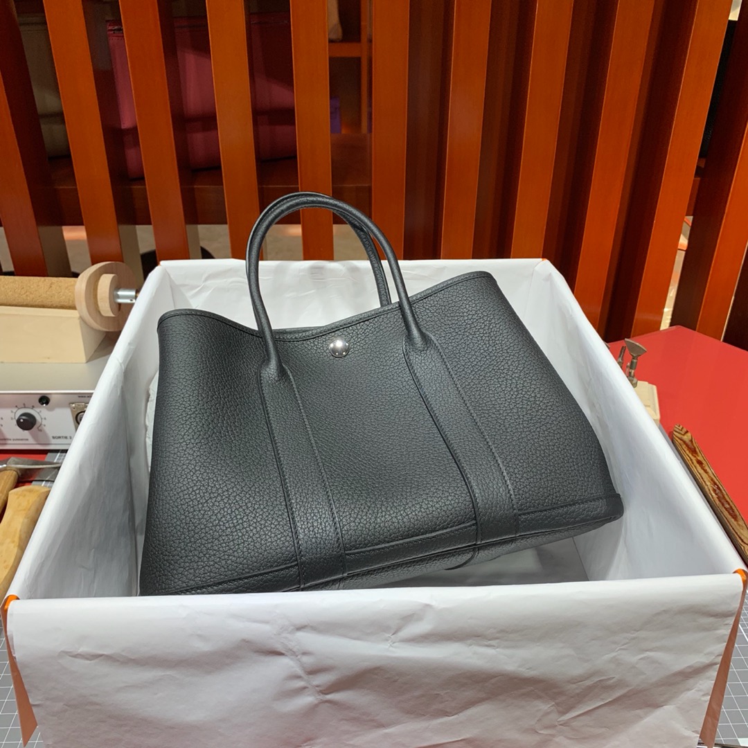 爱马仕花园包价格 Hermes Garden Party30CM 89黑色Negonda皮 银扣