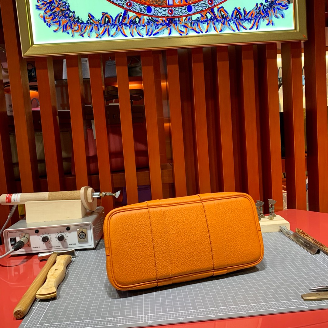 Hermes Garden Party30CM 爱马仕Negonda皮花园包 93橙色 银扣