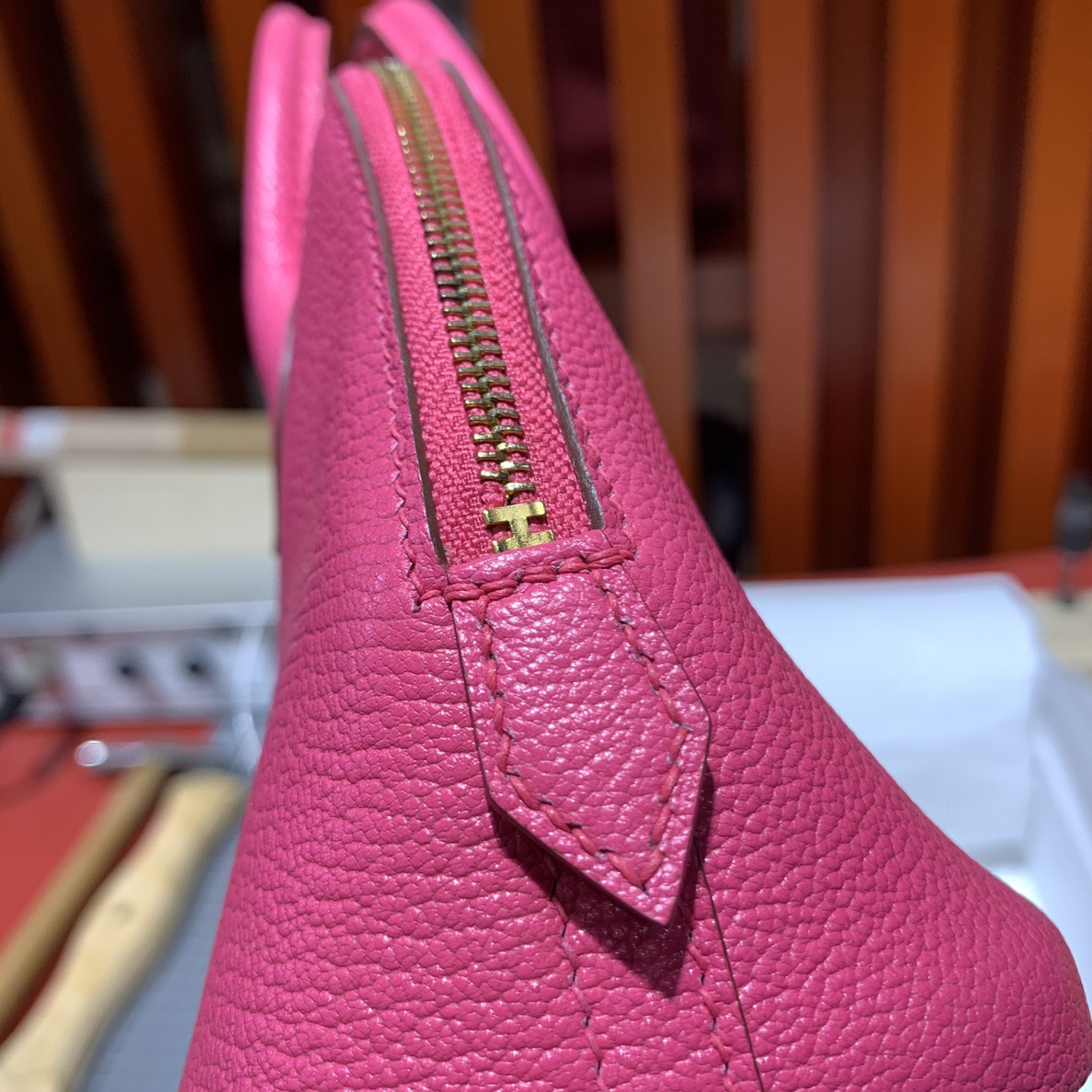 现货 Hermes Mini Bolide18CM 爱马仕玫红色进口山羊皮迷你保龄球包 金扣