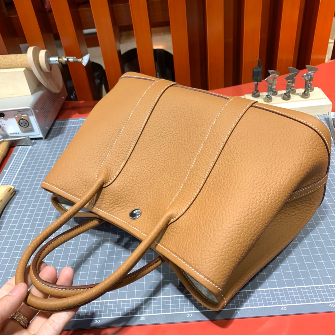现货 Hermes Garden Party30cm 爱马仕土黄色Country皮花园包 银扣