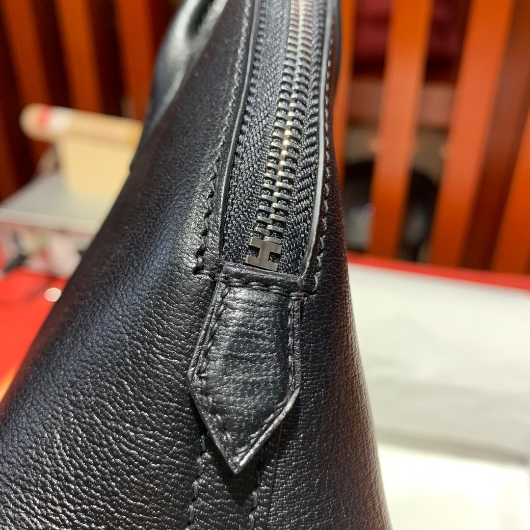 Hermes Mini Bolide18CM 爱马仕黑色进口山羊皮迷你保龄球包 银扣