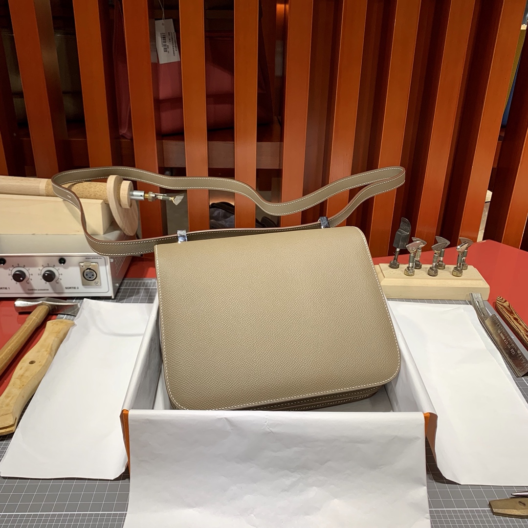 现货 Hermes Constance24CM 爱马仕原厂Epsom皮康斯坦包 大象灰 银扣