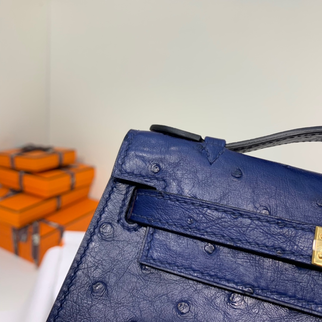 爱马仕女包价格 Hermes Minikelly22CM迷你凯莉包 宝石蓝鸵鸟皮 金扣